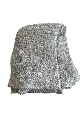 Barefoot Dreams CozyChic Gray White Throw Blanket Style 603 Soft Luxury Knit